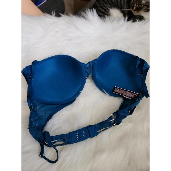 Victoria's Secret push-up bra- 34C - Picture 4 of 7